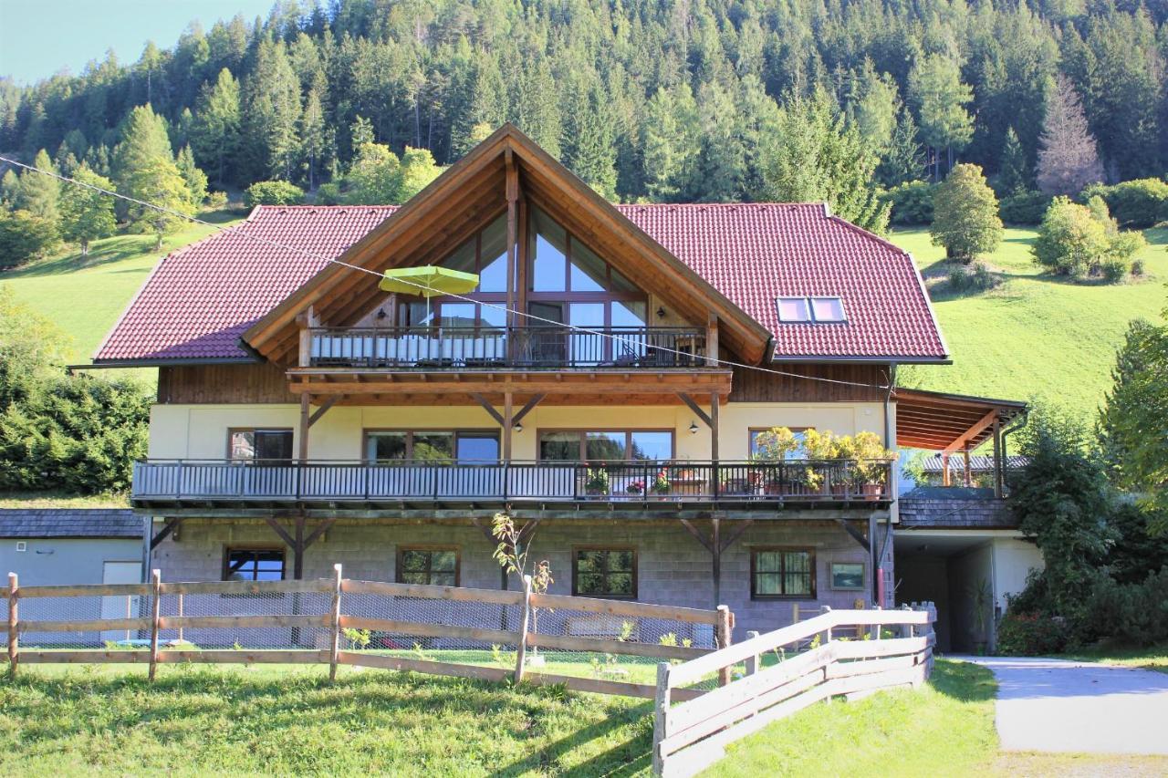 Schoenes Apartment Praegant Bad Kleinkirchheim Luaran gambar